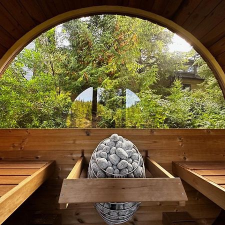 Liahona Guest House Ucluelet Exterior photo