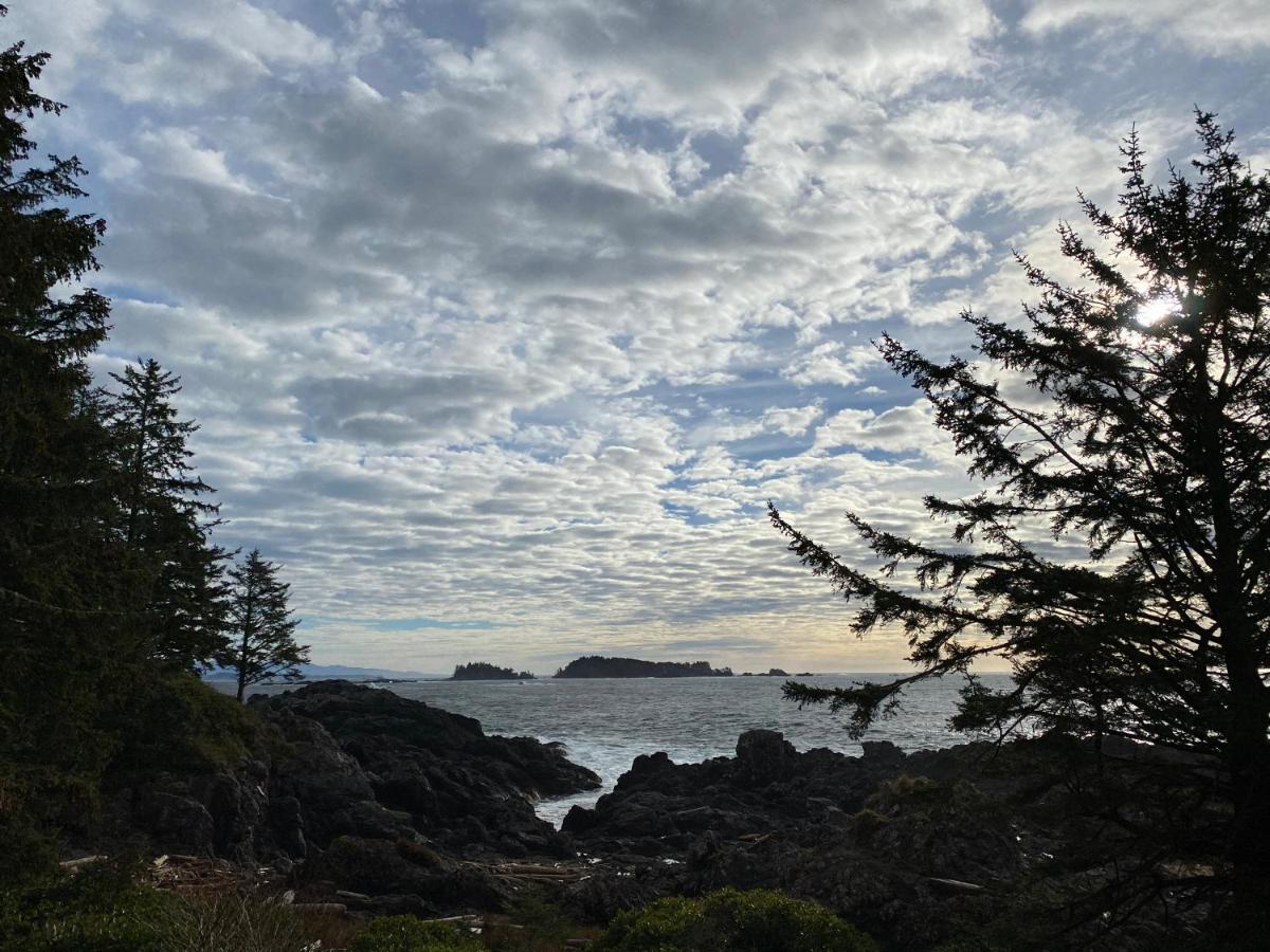 Liahona Guest House Ucluelet Exterior photo